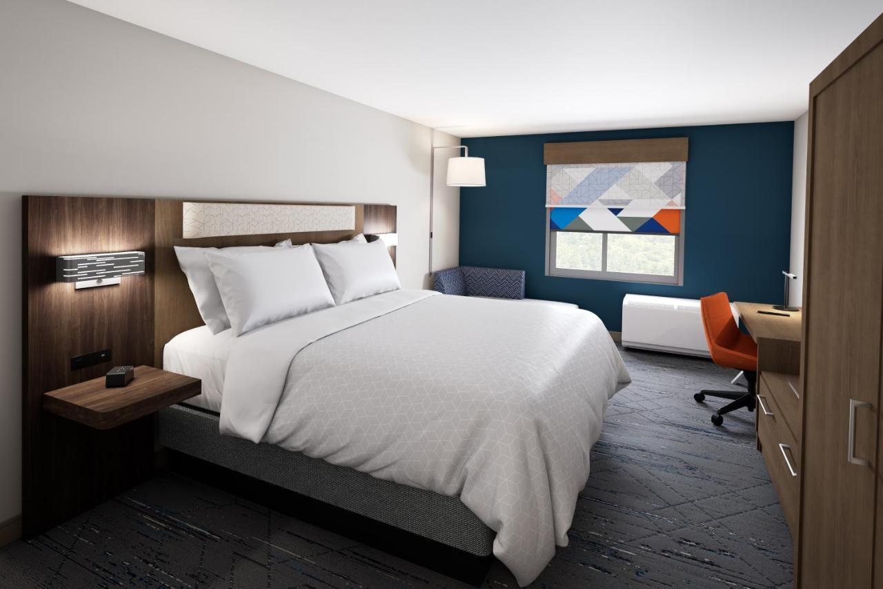 Express - By Ihg Hotel 3*